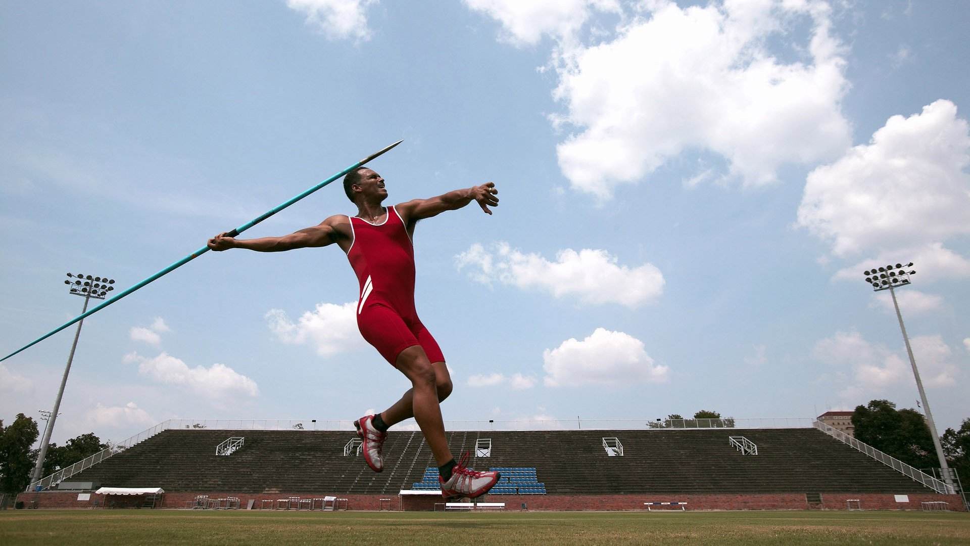 全国青少年攀岩夏令营在北京火热招生,攀岩青少年标准赛道