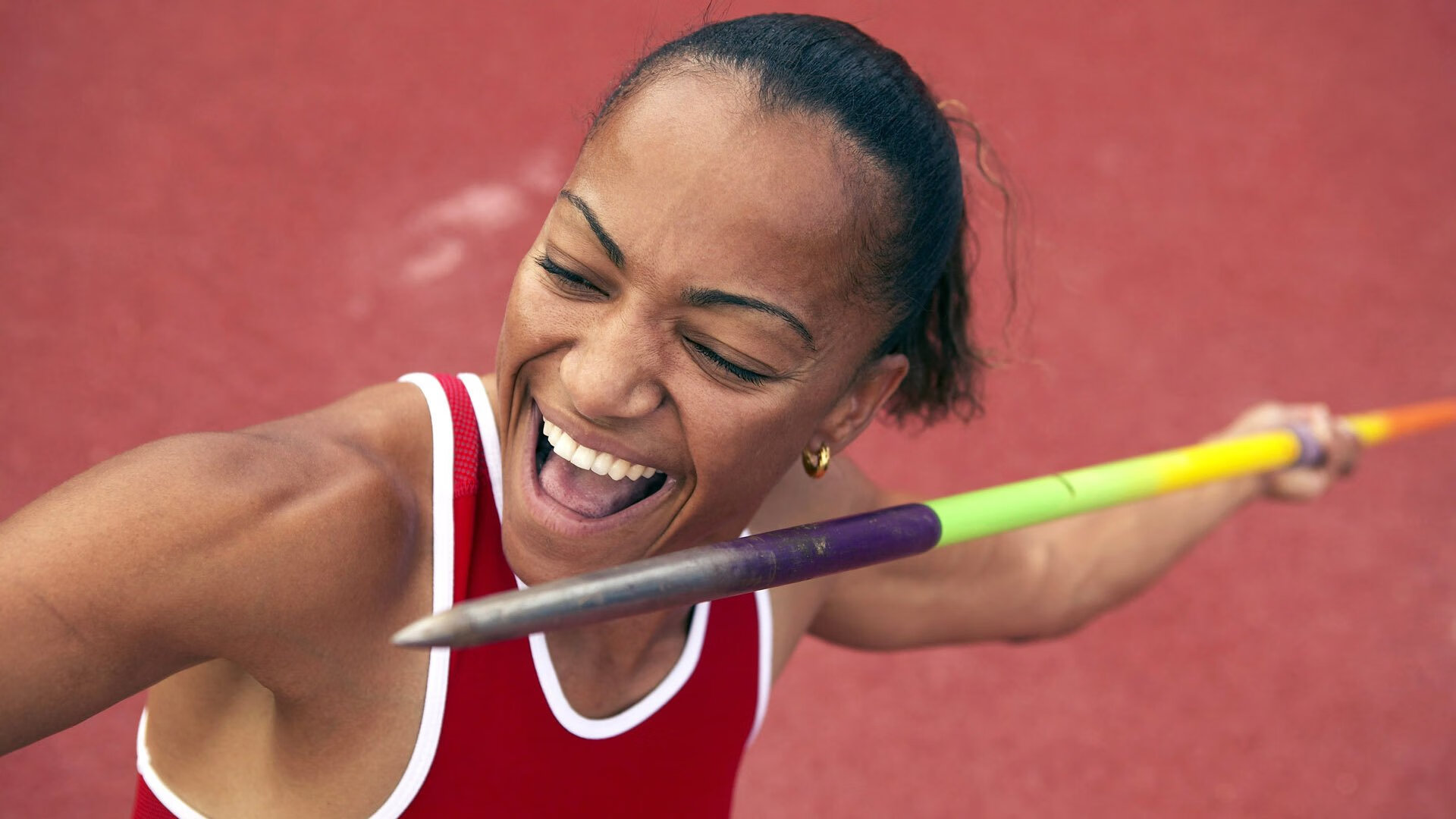 自由泳冲刺瑞士保持领先节奏，自由泳世界比赛视频